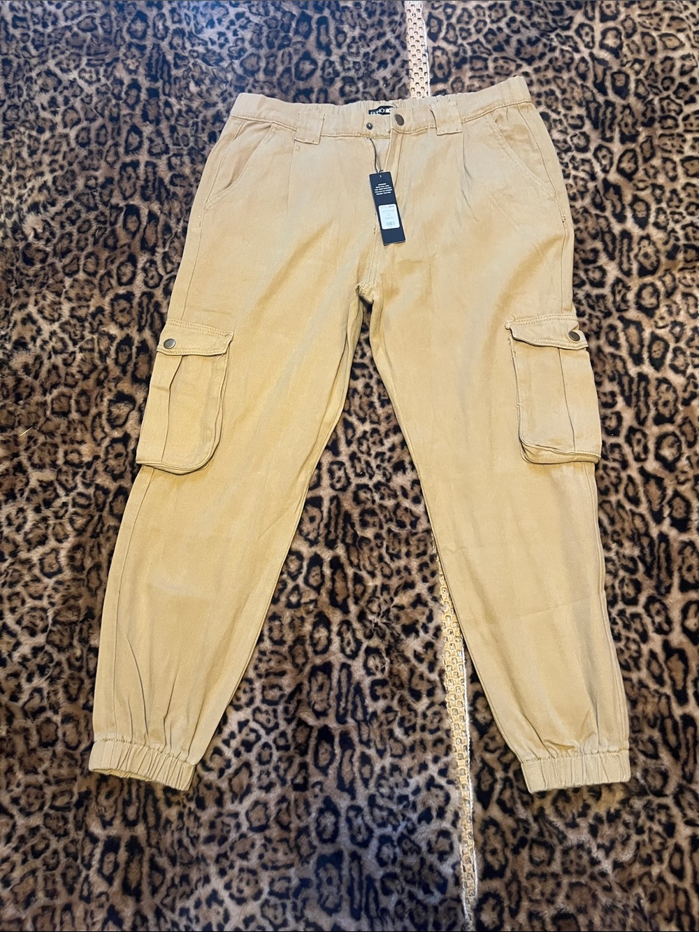 Fashion Nova Men's Cargo Jogger Pants - Tan